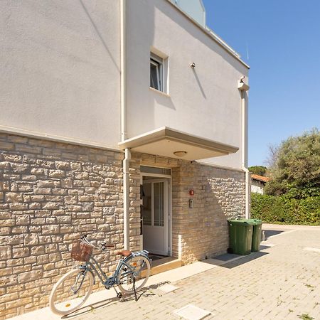 Apartment Sky By Seeadria Agency Novigrad Istria Exterior foto